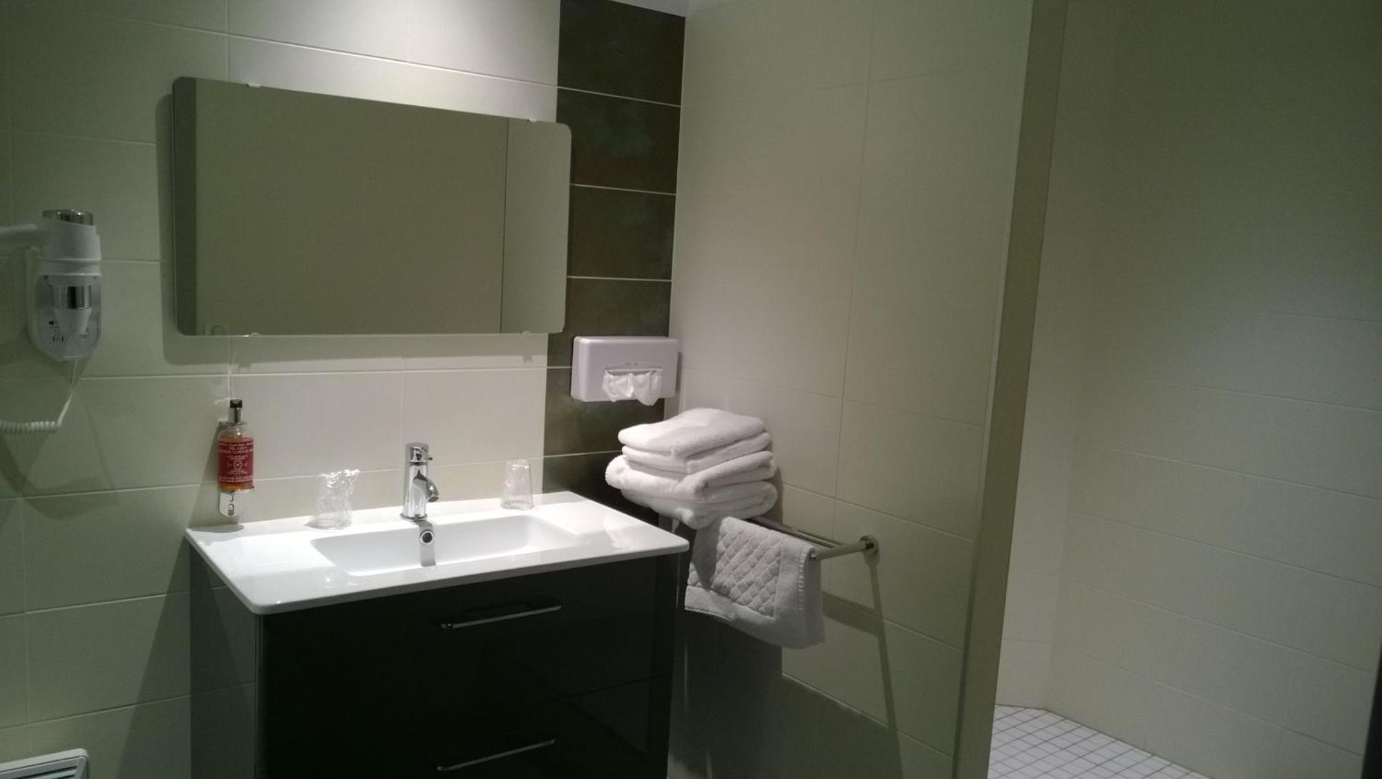 Hotel Cour Du Tonnelier Bouxwiller  Pokoj fotografie